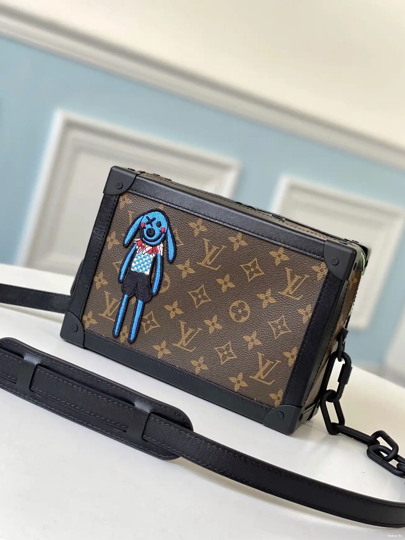 LOUIS VUITTON TRUNK SOFT 0527